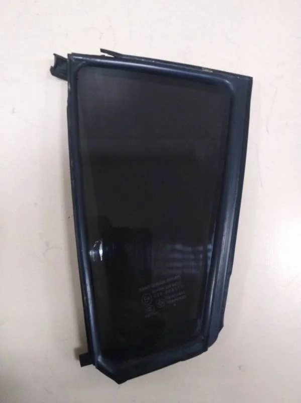 Стекло двери задней левой (форточка) Mazda Mazda 3 (BK) 2002-2009