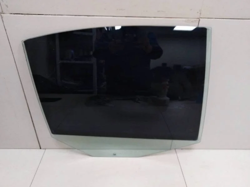 Стекло двери задней правой BMW 5-series E60/E61 2003-2009