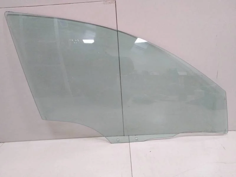 Стекло двери передней правой Mazda Mazda 3 (BK) 2002-2009