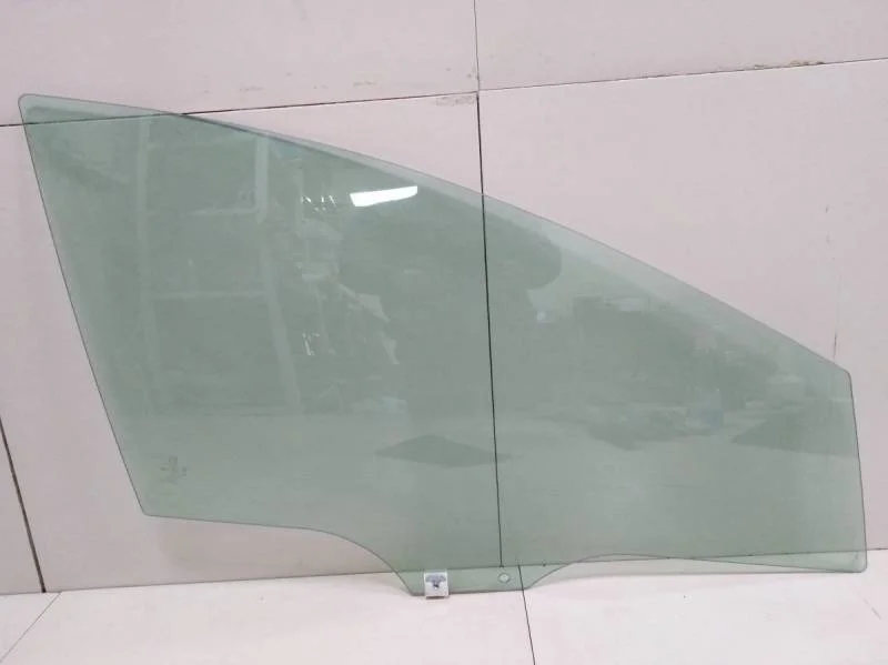 Стекло двери передней правой Mazda CX-7 (ER) 2006-2012