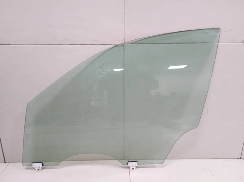 Стекло двери передней левой Infiniti FX (S50) 2003-2007
