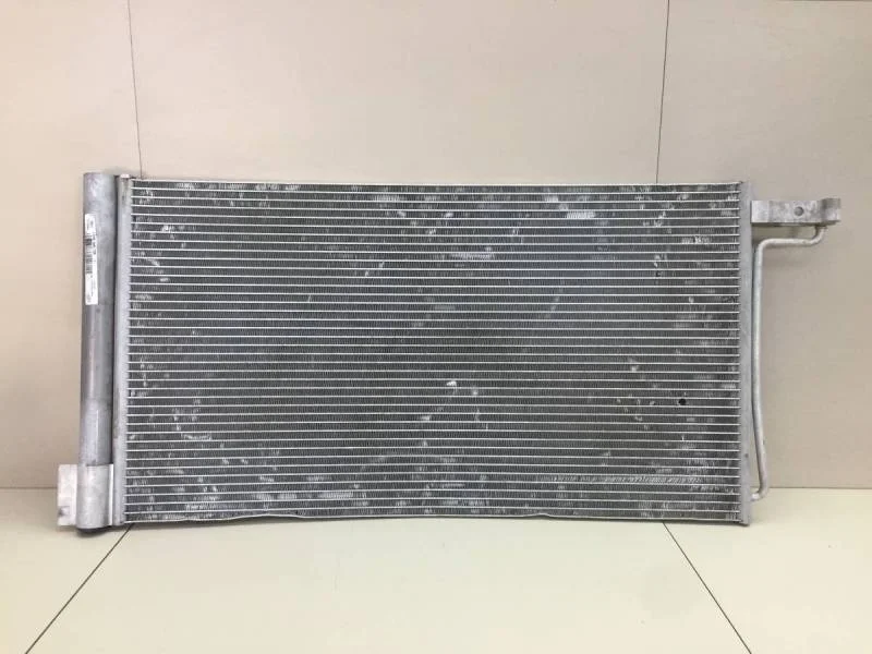 Радиатор кондиционера (конденсер) Ford Focus 3 2011>