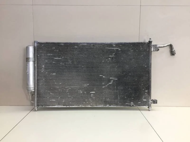 Радиатор кондиционера (конденсер) Nissan Juke (F15) 2011>