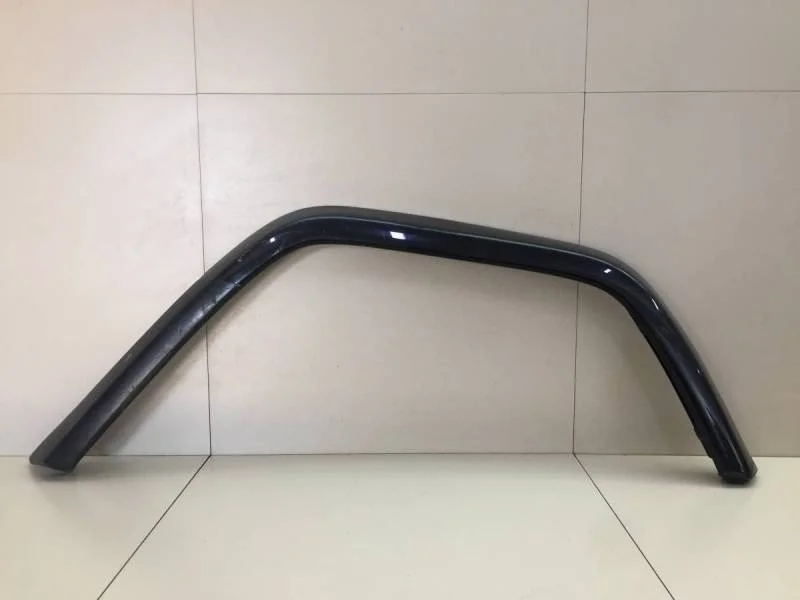 Накладка заднего крыла левого Mercedes-Benz G-Class (W463) 1989>