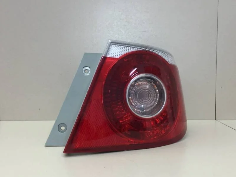 Фонарь задний наружный правый Chevrolet Epica (V250) 2006-2012