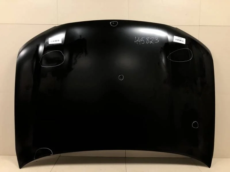 Капот Toyota Land Cruiser (J200) 2007-2015