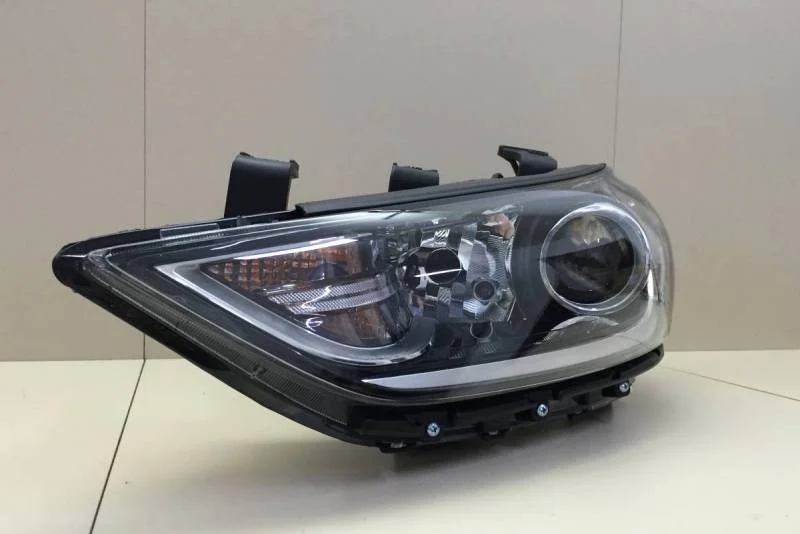 Фара левая Hyundai Elantra (AD) 2015>