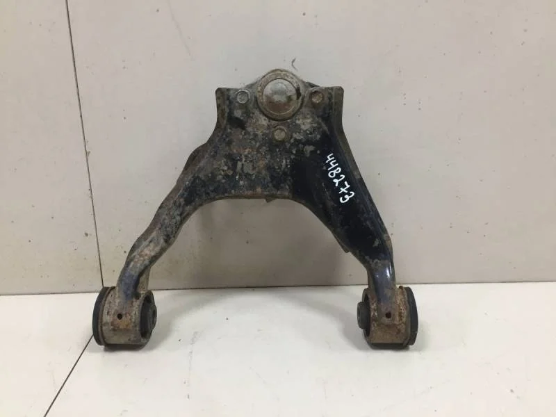 Рычаг передний верхний правый Mitsubishi L200 (KB) 2006-2016