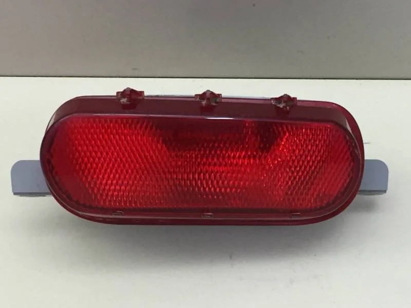 Фонарь задний в бампер правый Mazda CX-7 (ER) 2006-2012