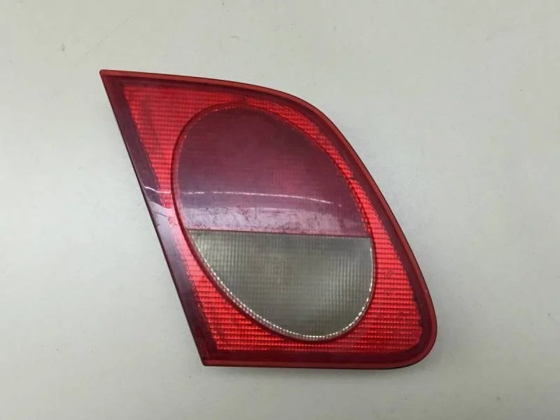 Фонарь задний внутренний левый Mercedes-Benz E-Class (W210) 1995-2002