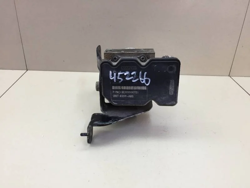 Блок ABS (насос) Kia Rio 3 (UB) 2011-2017