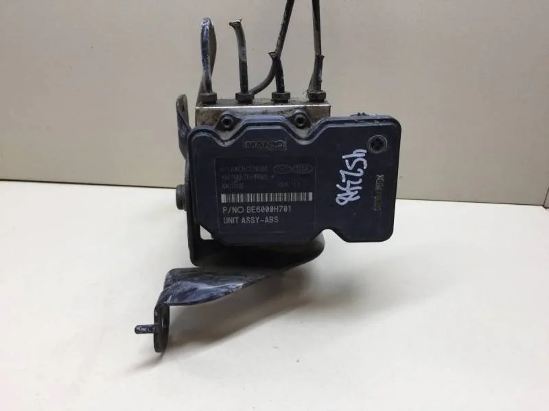 Блок ABS (насос) Hyundai Solaris 2010-2017