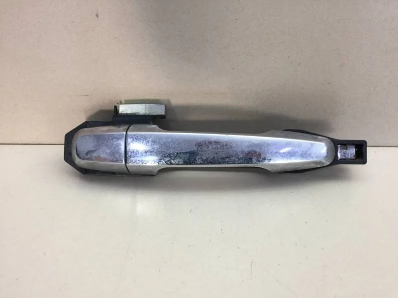 Ручка двери задней наружная правая Mitsubishi Pajero/Montero Sport (KH) 2008-2015