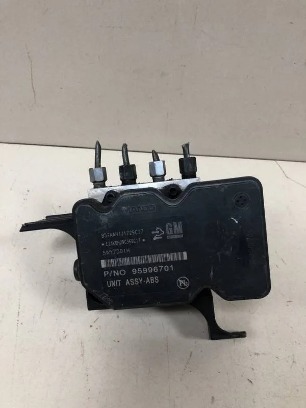 Блок ABS (насос) Chevrolet Spark (M300) 2010-2015