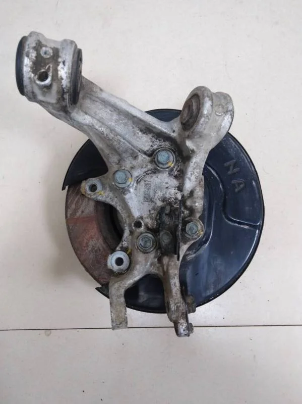 Кулак поворотный задний правый Honda Civic 4D 2006-2012