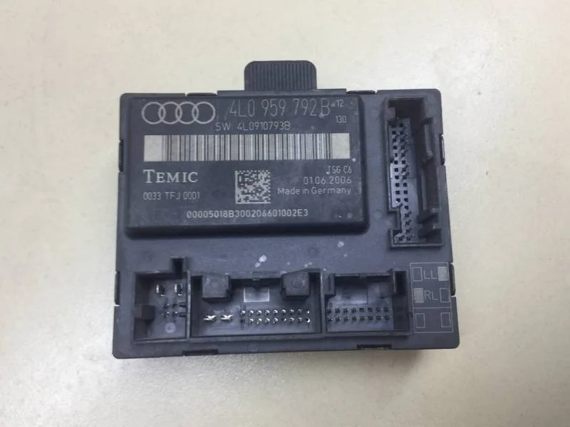 Блок комфорта Audi Q7 (4L) 2005-2015