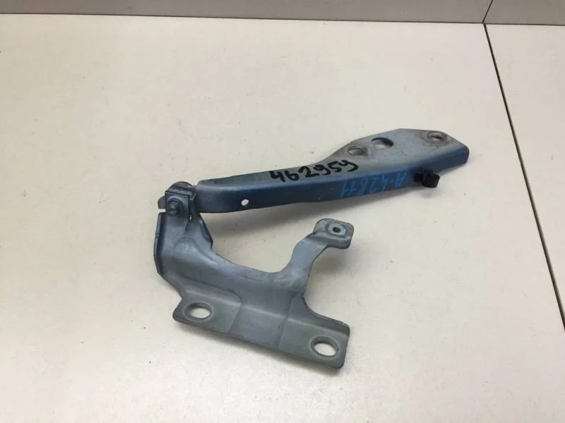 Петля капота правая Volvo C30 (MK) 2006-2013