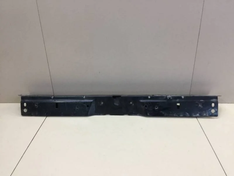 Панель передняя Opel Insignia 2008-2017