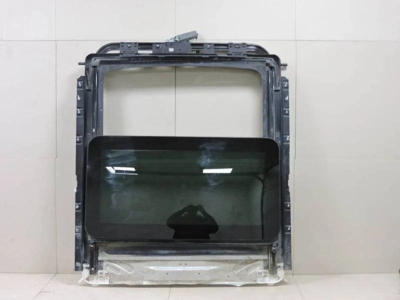 Люк в сборе электрический BMW 7-Series E65,E66 2001-2008