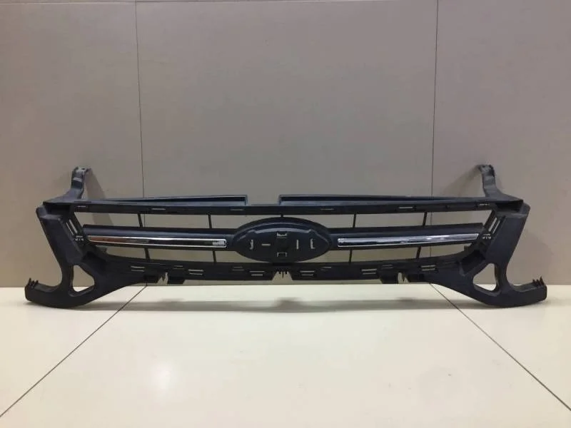 Решетка радиатора Ford Mondeo 4 2007-2015