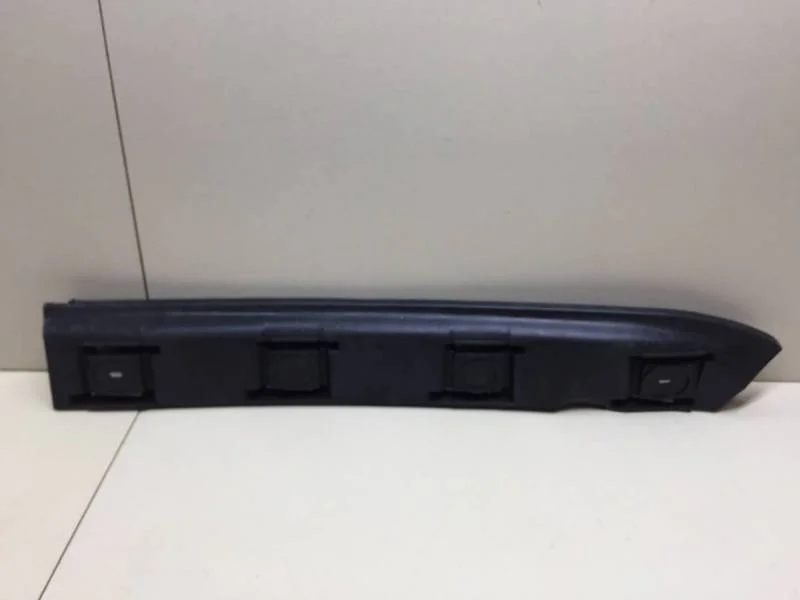 Направляющая заднего бампера левая Volkswagen Jetta (1K) 2006-2011