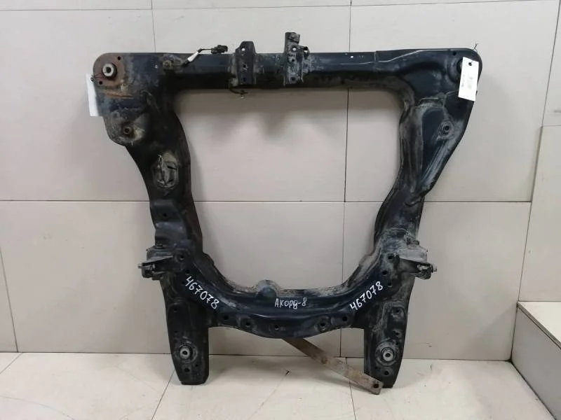 Балка подмоторная Honda Accord 8 (CU) 2008-2013