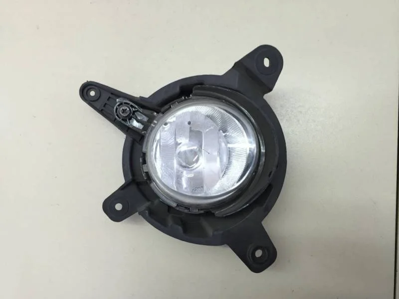 Фара противотуманная правая Kia Sportage 2 (JE, KM) 2004-2010