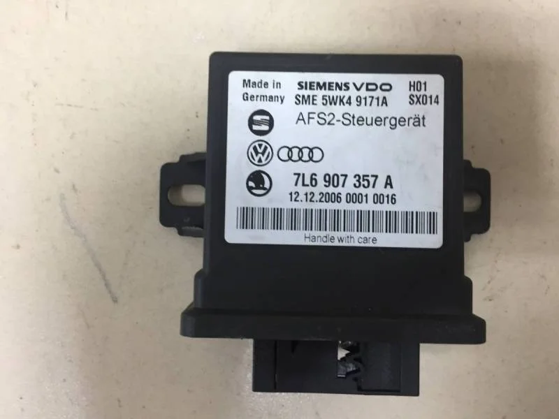 Блок электронный Volkswagen Touareg (7L) 2002-2010