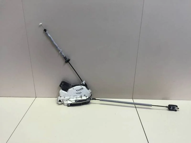 Замок двери передней правой Volkswagen Polo (Sed RUS) 2011>