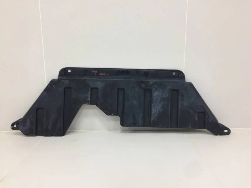 Пыльник двигателя центральный Mitsubishi Outlander (GF) 2012>