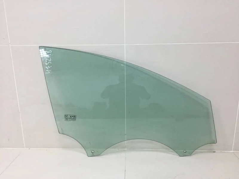 Стекло двери передней правой Ford Mondeo 4 2007-2015