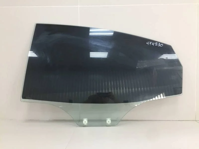 Стекло двери задней левой Hyundai Solaris 2010-2017