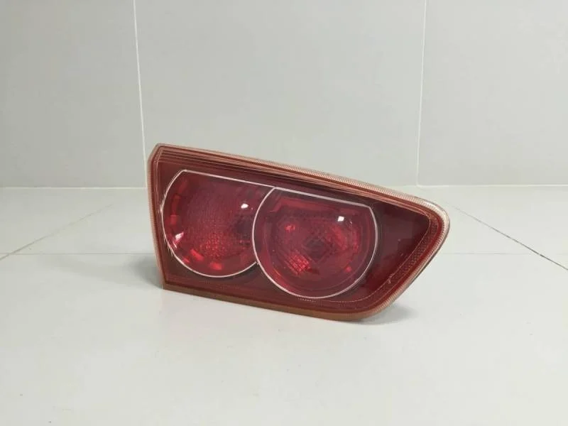 Фонарь задний внутренний левый Mitsubishi Lancer X (CX, CY)  2007>