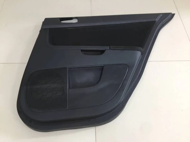 Обшивка двери задней правой Mitsubishi Lancer X (CX, CY)  2007>