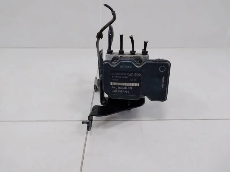 Блок ABS (насос) Kia Rio 3 (UB) 2011-2017