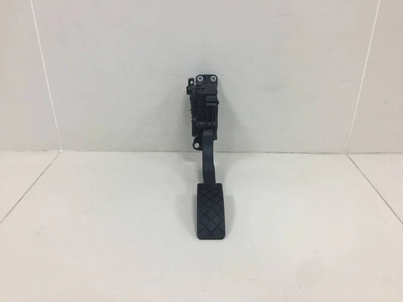 Педаль газа Volkswagen Polo (Sed RUS) 2011>