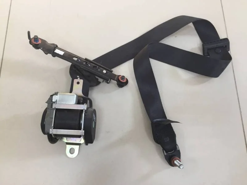 Ремень безопасности с пиропатроном Kia Ceed (ED) 2007-2012