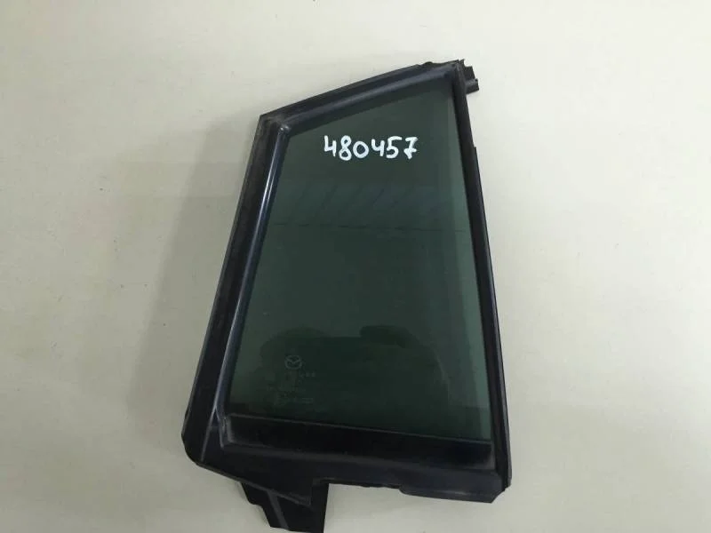 Стекло двери задней правой (форточка) Mazda Mazda 6 (GH) 2007-2012