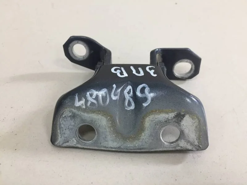 Петля двери задней правой верхняя Kia Ceed (ED) 2007-2012