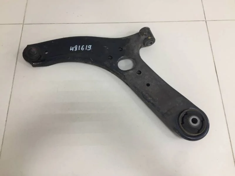 Рычаг передний левый Hyundai Solaris 2010-2017