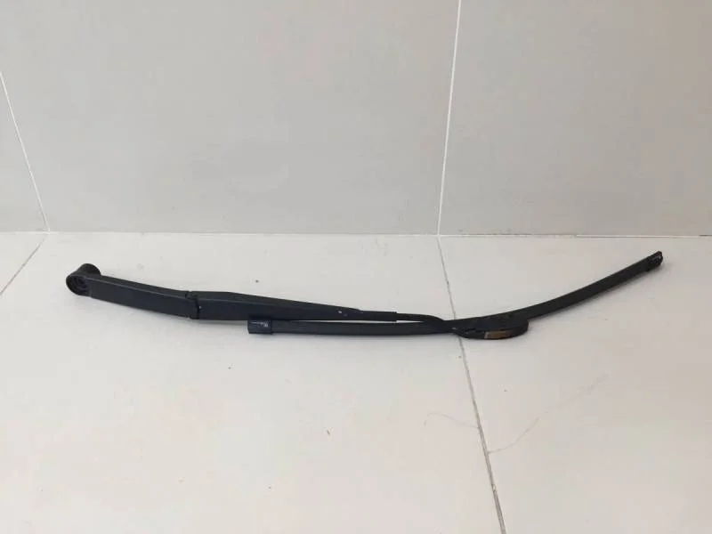 Поводок стеклоочистителя передний левый Hyundai Solaris 2017>