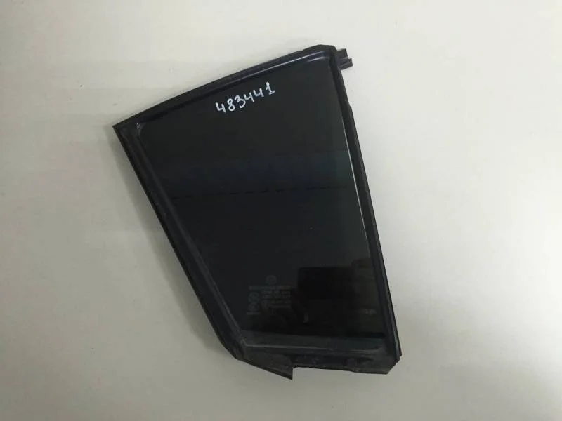 Стекло двери задней правой (форточка) Mazda Mazda 3 (BL) 2009-2013