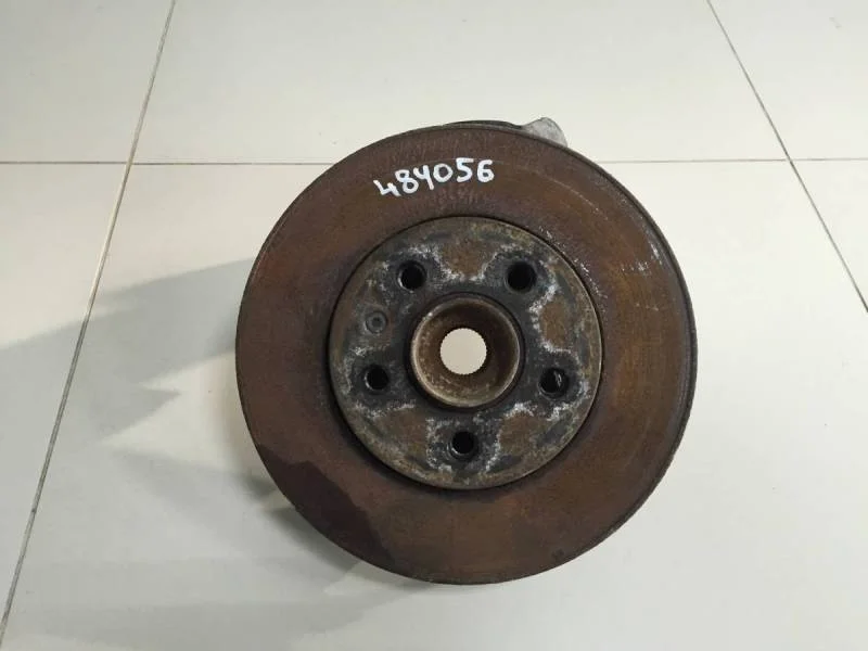 Кулак поворотный передний правый Volkswagen Polo (Sed RUS) 2011>