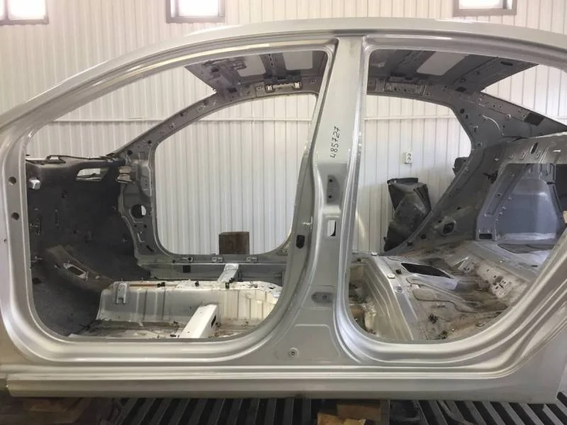 Порог со стойкой левый Hyundai Solaris 2017>