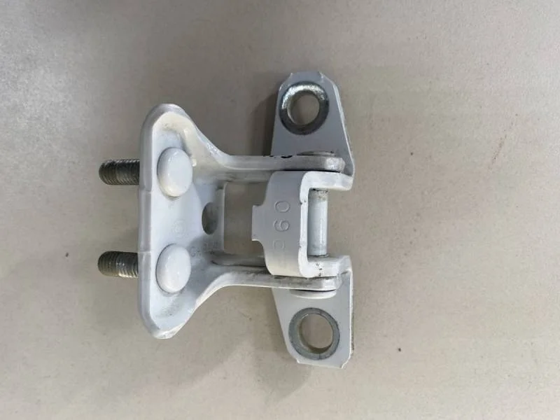 Петля двери задней левой верхняя Mitsubishi Outlander (GF) 2012>