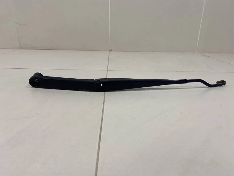 Поводок стеклоочистителя передний левый Hyundai Solaris 2017>