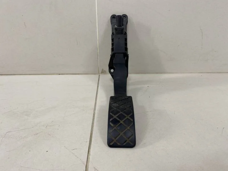 Педаль газа Volkswagen Polo (Sed RUS) 2011>