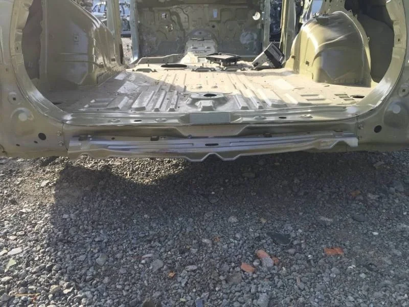 Панель задняя Mitsubishi Pajero/Montero Sport (KS) 2015>