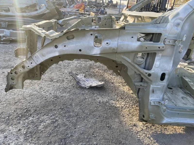 Лонжерон передний левый Mitsubishi Pajero/Montero Sport (KS) 2015>