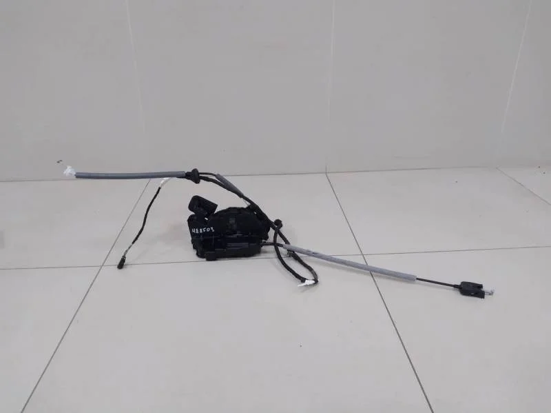 Замок двери передней правой Volkswagen Taos 2020>